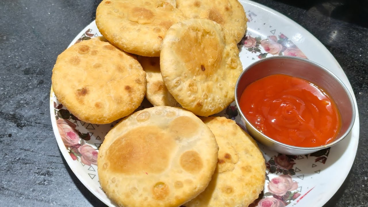 एक खाई तो रुक नहीं पाओगे 🤤 मटर आलू कचौरीबाजार जैसी खस्ता कचौरी घर पर #trending #viral #food