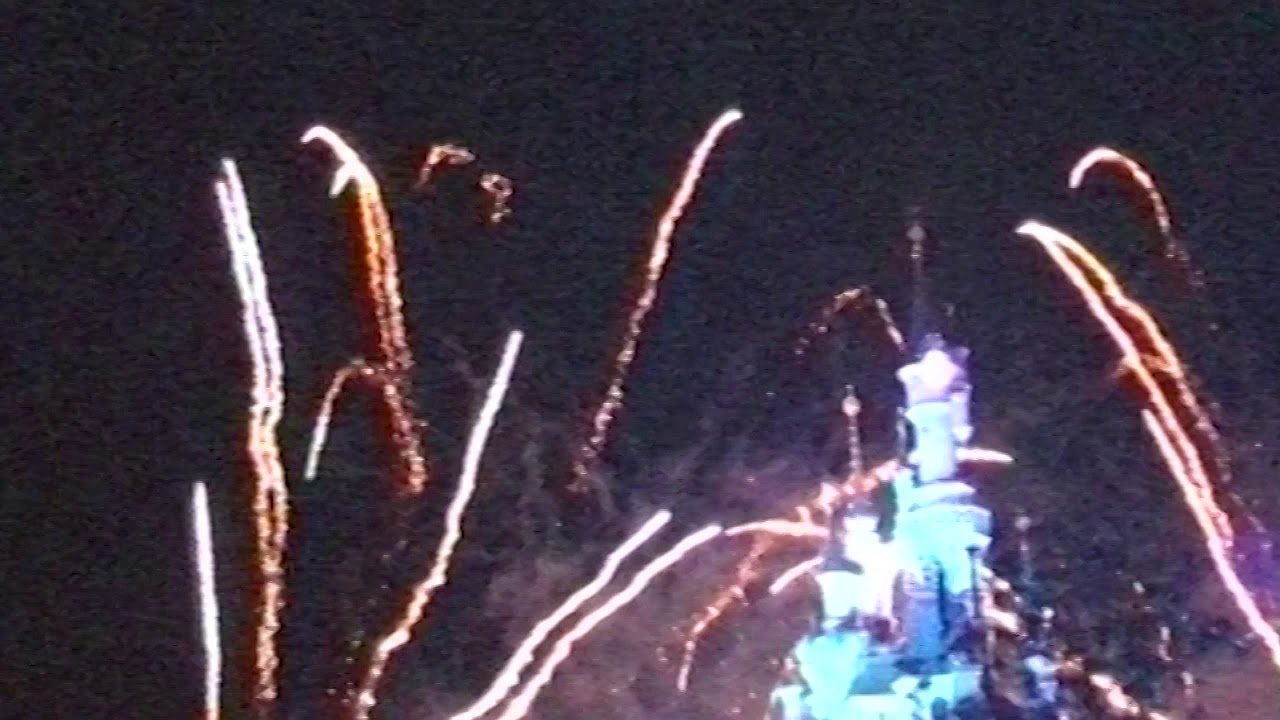 Christmas fireworks show Disneyland Paris 2003
