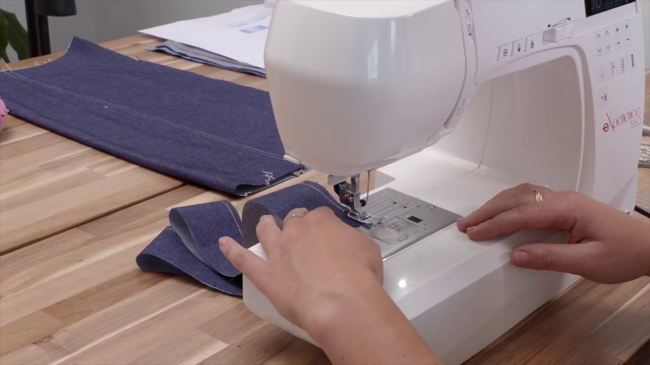 Réalisation d'une jupe en denim fait maison