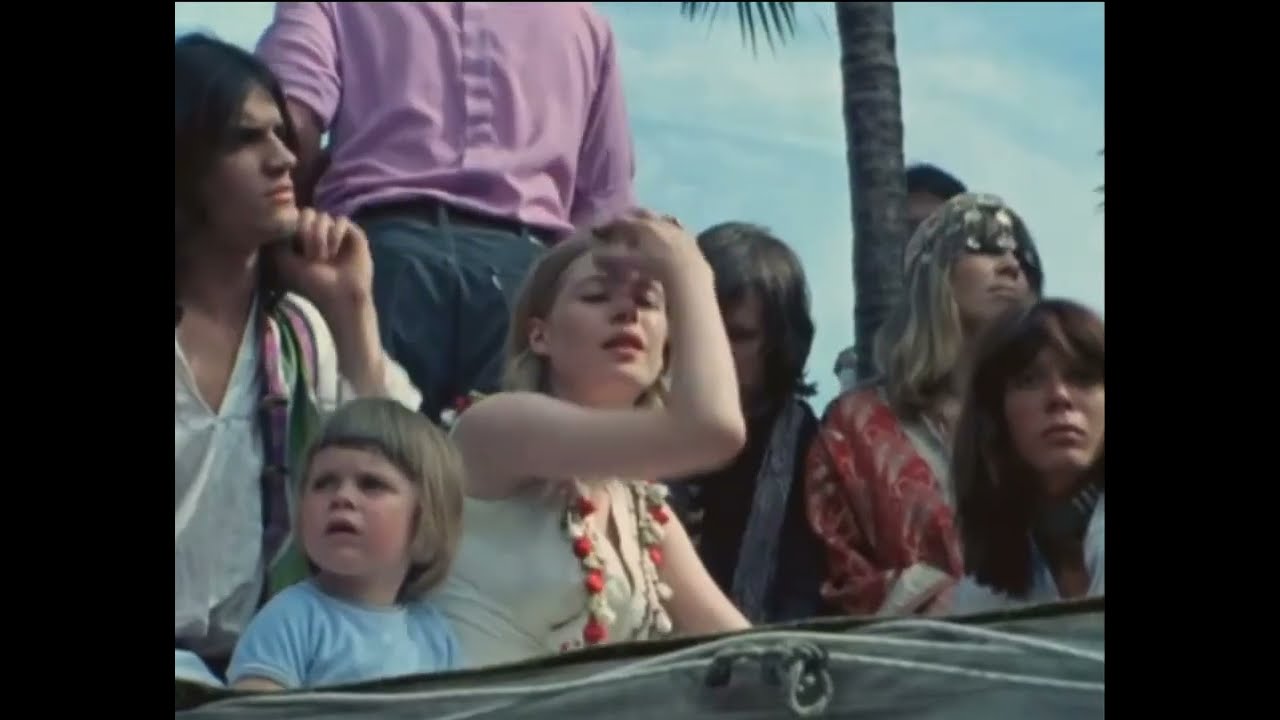 Suki Potier, Marianne Faithfull, and Anita Pallenberg at Hyde Park concert