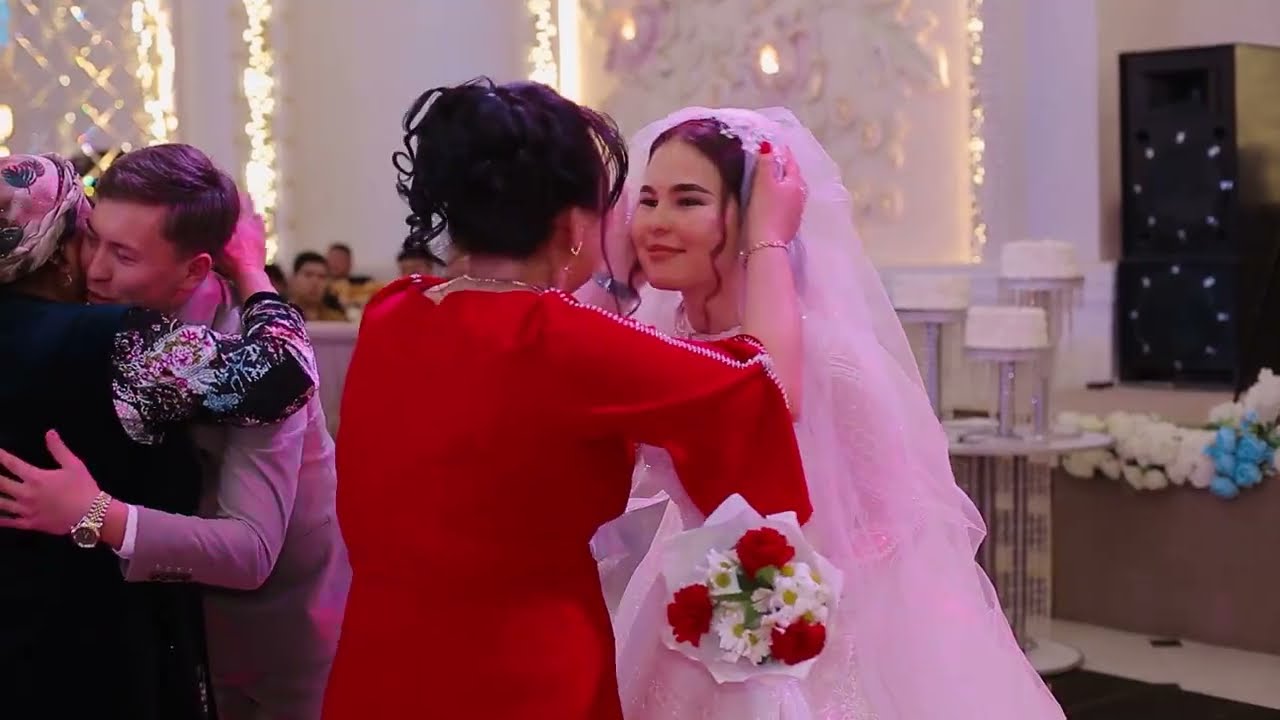 Khabil & Laura Jaslar keshesi