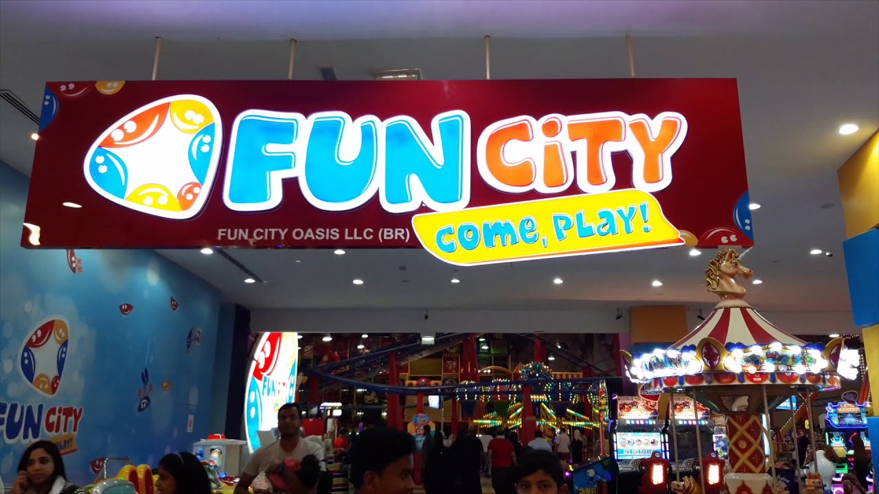 AL AIN / UAE / BAWADI MALL