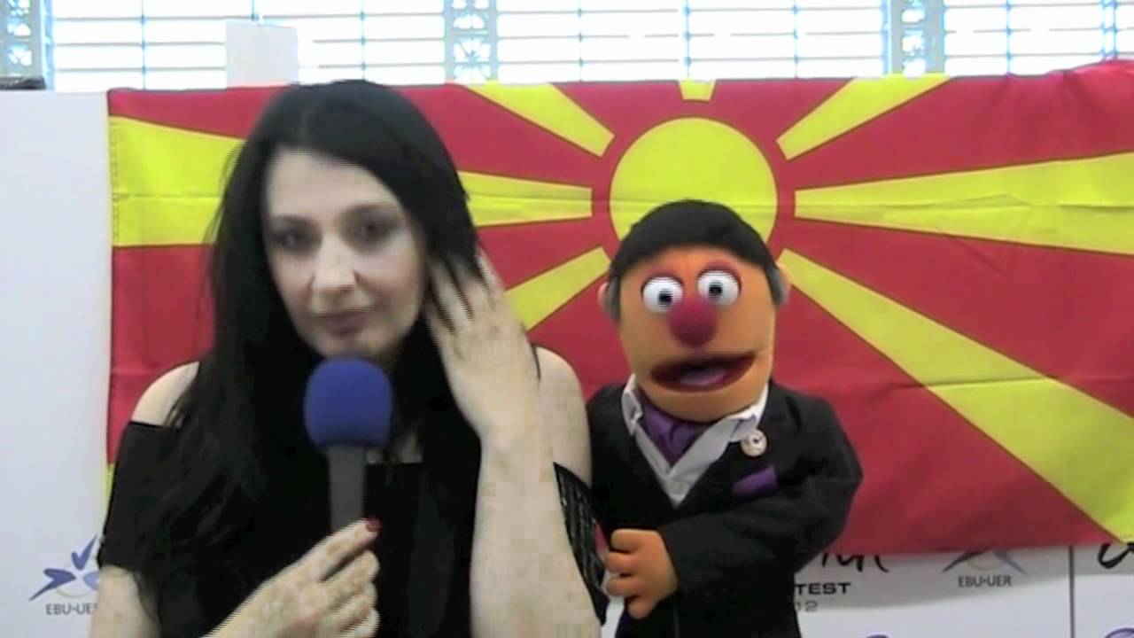 Terry Vision gets comfy with Kaliopi (Macedona 2012) Extended Cut