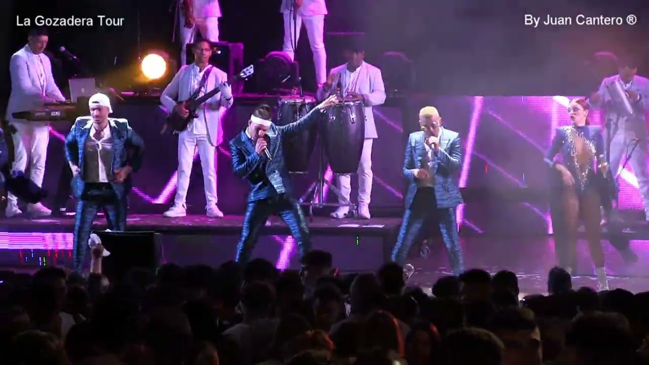 El Combo Dominicano 2022-Virtual Diva ®Juan Cantero-Vilamartín Pequeno, Barreiros