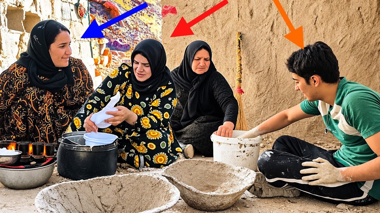 Mahboubeh alongside her sister: The union of the DOORA and VOORA families.
