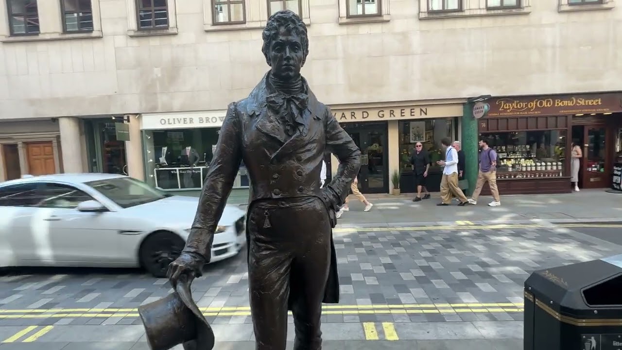 Jermyn Street: London&rsquo;s Home of Style, Scent, and Cigars
