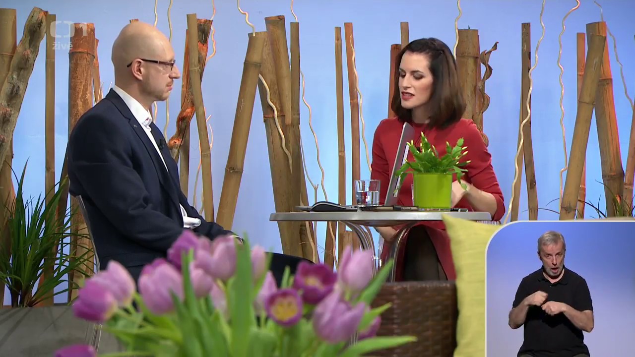 Když vám onemocní dítě nebo blízký člověk, můžete čerpat ošetřovné. Podívejte se, jak!