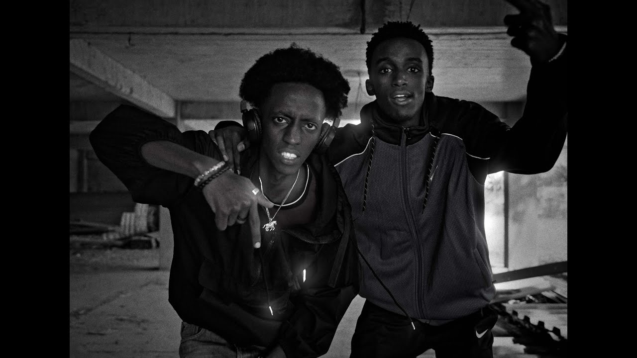 Skid & The Illusionist - MBIKORERA NDE? feat. T-Rex (Official Video)