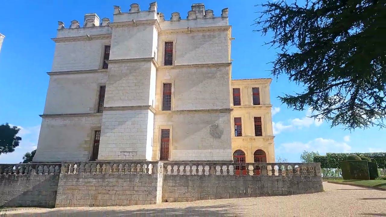 The day we had Chateau de Bourdeilles all to ourselves.