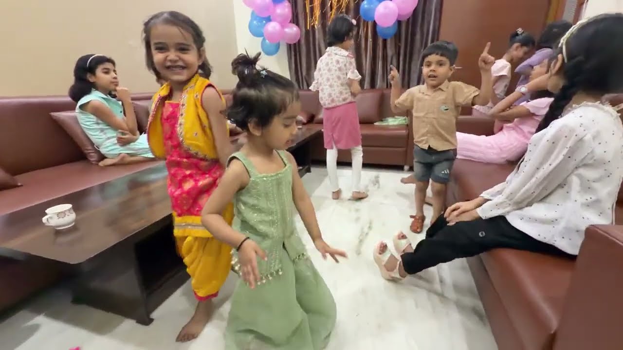 Kaashu Ka Birthday Bash 🎂😉| Family Masti, Halwai & Dance Party 🎉 