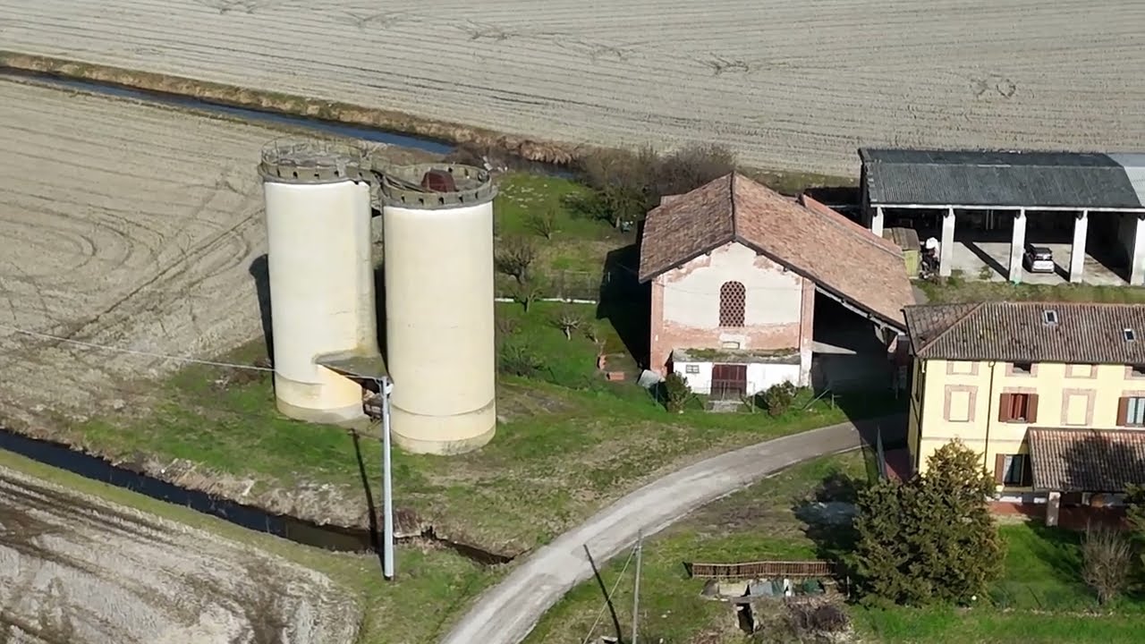 1955-(4K)-Barate di Gaggiano MI 23-02-2026 Drone Flip)