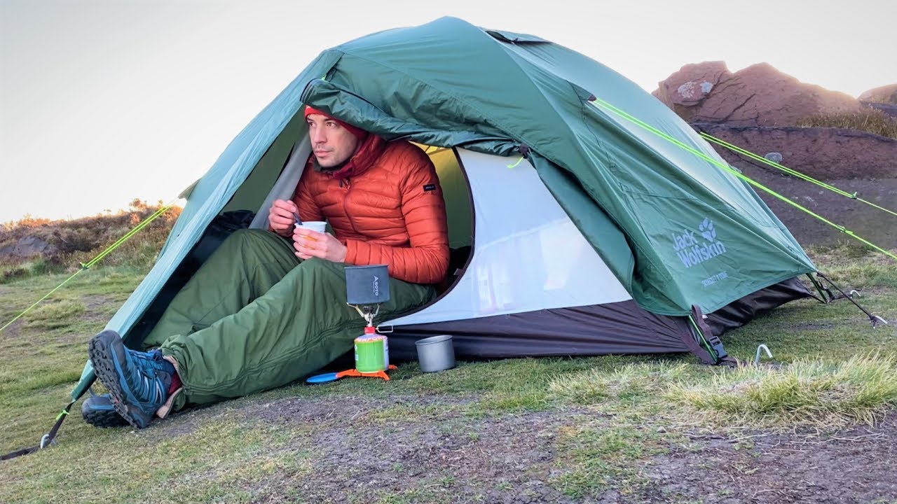 WILD CAMPING On THE ROCKS - testing out the Jack Wolfskin Skyrocket 2 Dome I Peak District Wild Camp