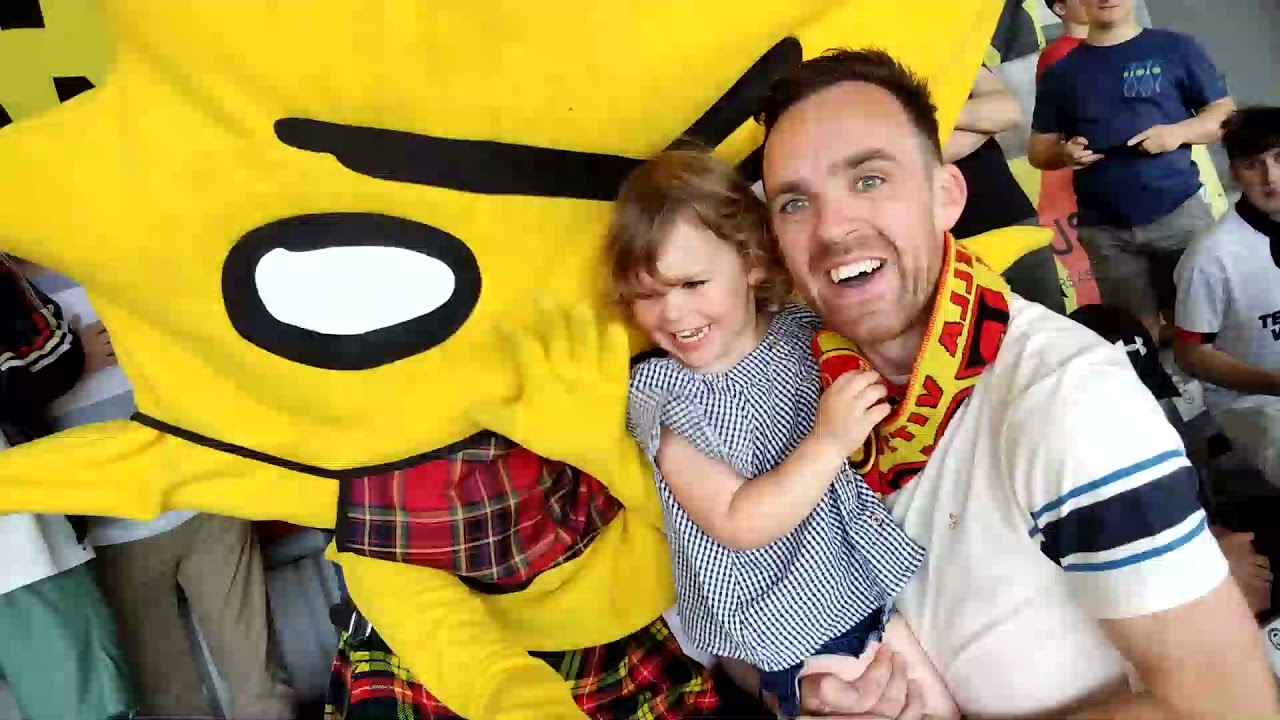Kingsley back to Firhill @thistlemascot