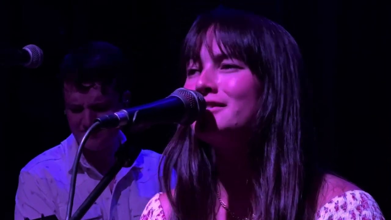 AJ Lee and Blue Summit at Union Pool Brooklyn NY 10-8-2024 (6)