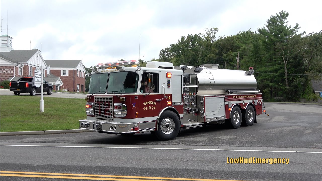 South Salem FD Engine 166 + Tanker 2 + Engine 167 Responding