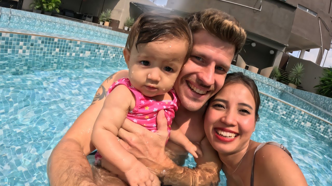 Elina's First Time In Swimming Pool 😍