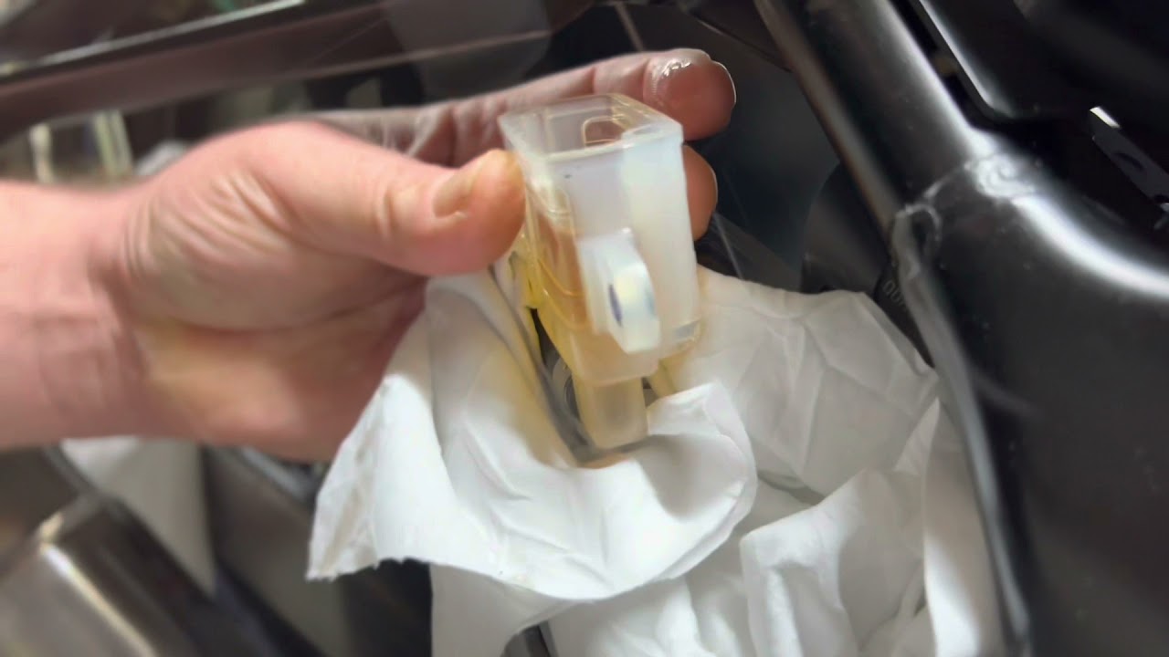 Purge Liquide de frein arrière GSR 750