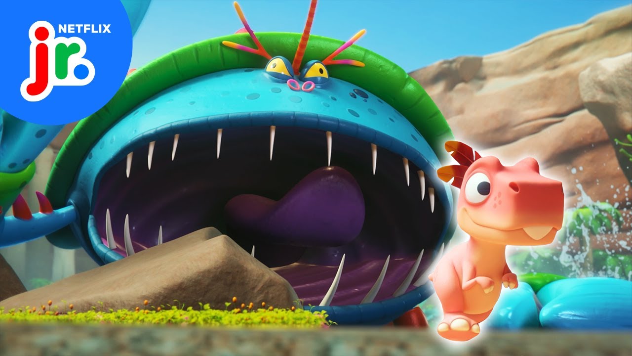 GIANT Sea Crab Attack! 🦀 Bad Dinosaurs | Netflix Jr