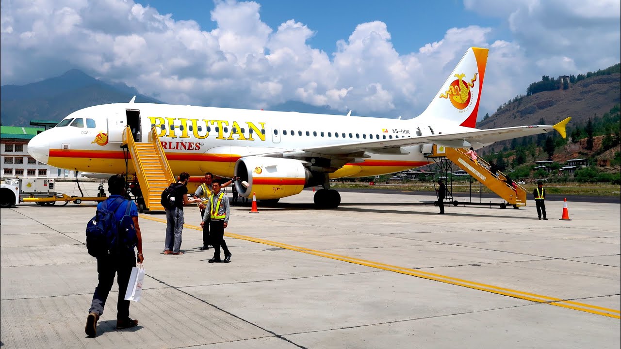 Takeoff from world's most dangerous airport: Bhutan Airlines A319 Business Class (Paro to Delhi)
