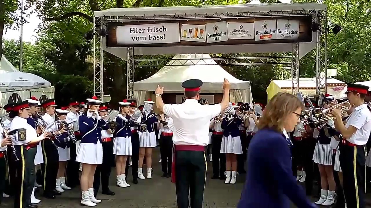 Helsingør Pigegarde & Romford Drum & Trumpet Corps