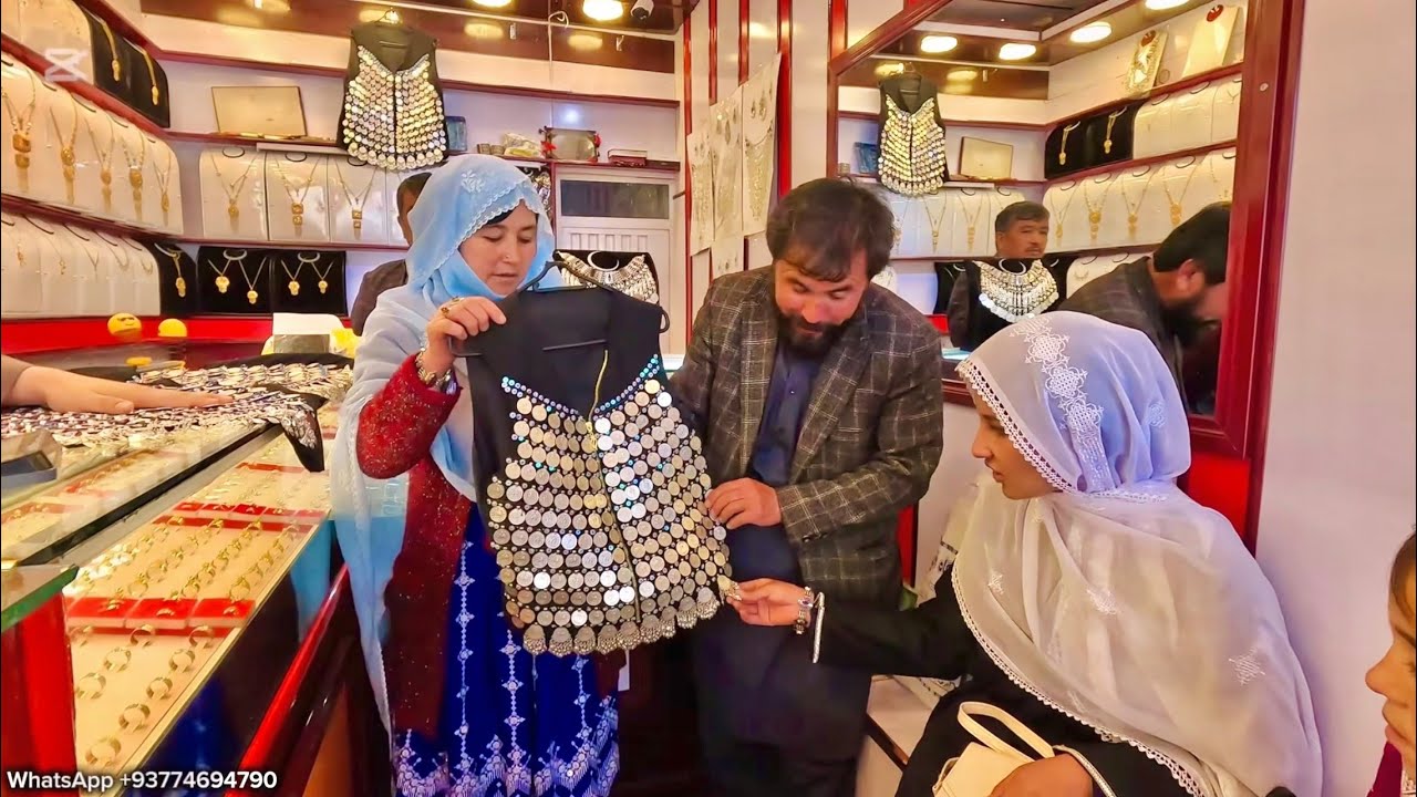 خریدن گانه برای یکی از بیننده ها 🤩❤️
