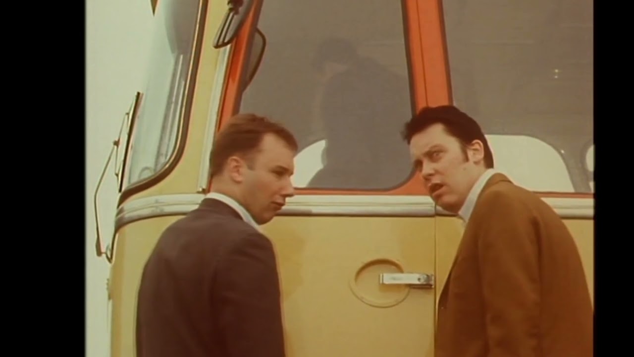 Vic & Bob | Weekenders