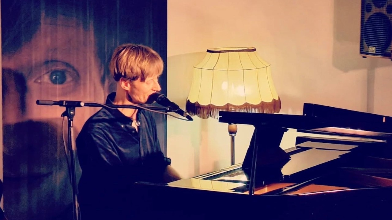 HERR KLUGE - Nicht aufgehört (live)