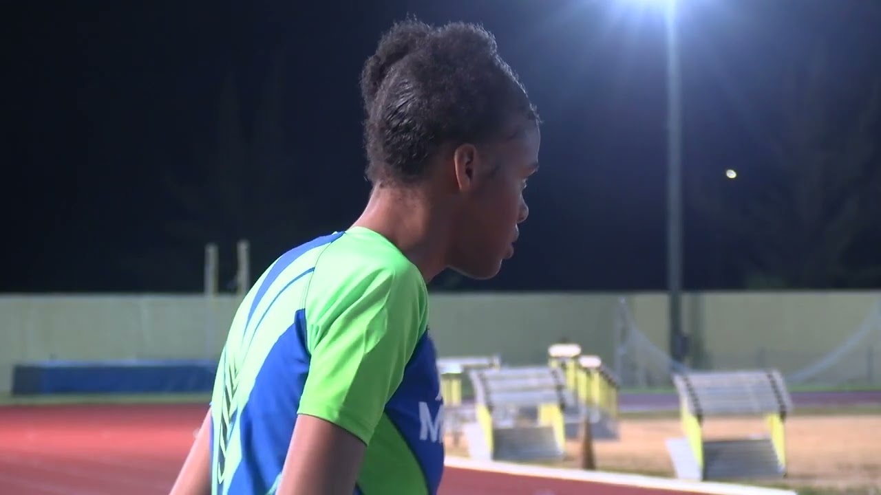University of The Bahamas 4x400m Relay | T-Bird Flyers Meet