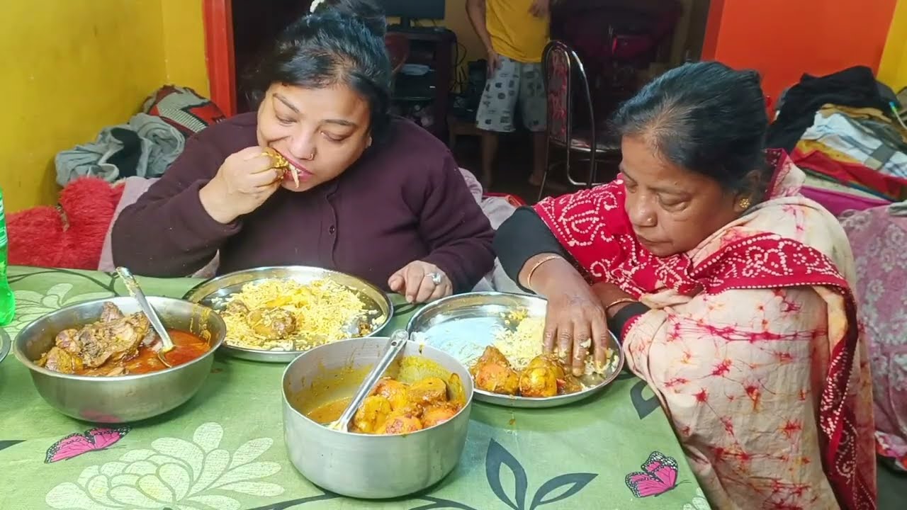Big bites Eating Kumro Bhorta Basmati Rice Chicken er lal lal jhol |Bengali Mukbang|ASMR 