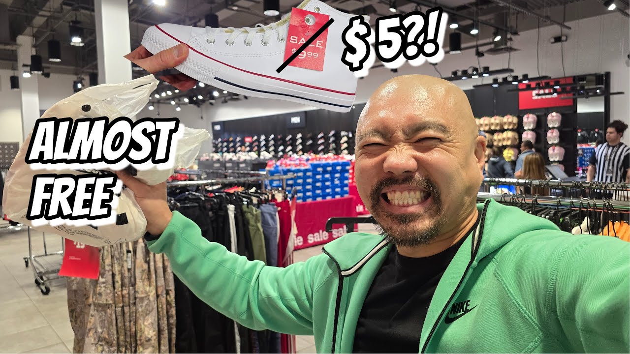 Этот магазин Foot Locker по-прежнему лучший?! Хммм