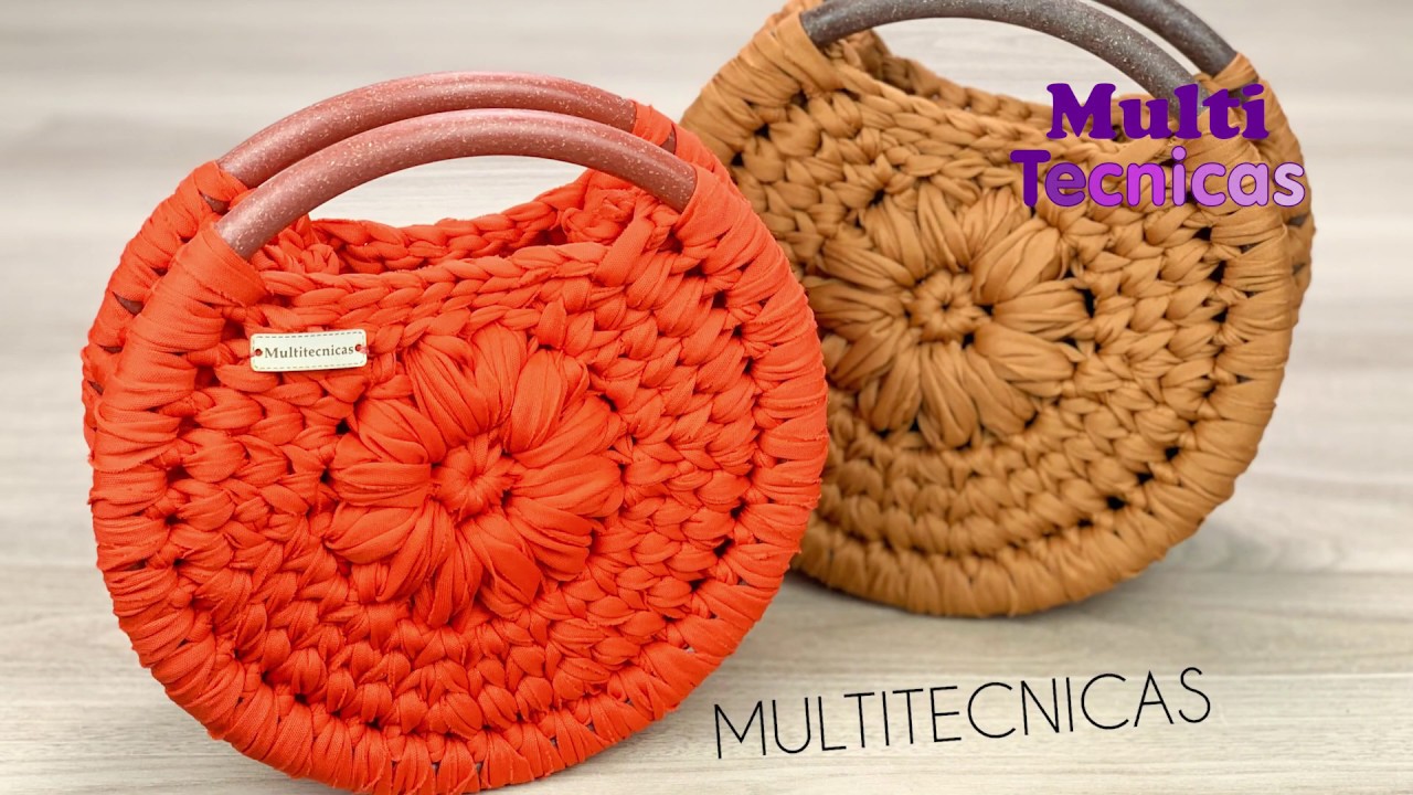 Clutch flor linda em fio de malha