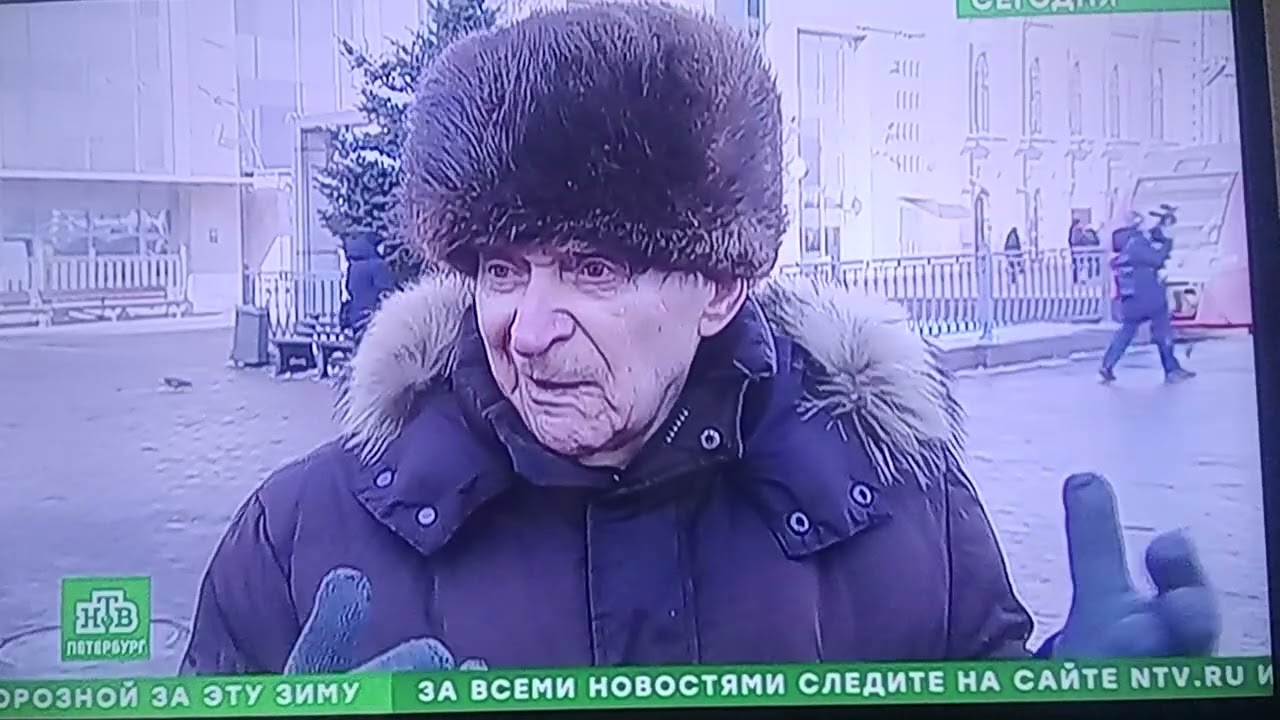 Ленинград. 1943 первый поезд с большой земли. 