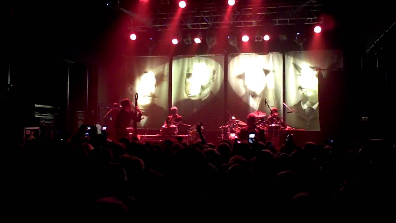 Les Claypool-Red State Girl