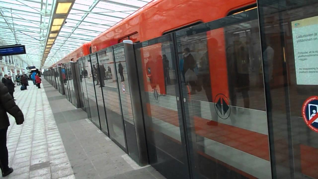 Platform screen doors, Helsinki underground, Vuosaari.