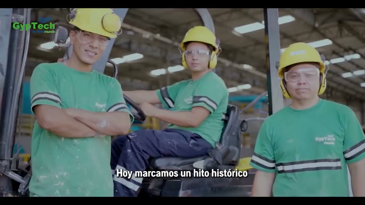 𝐂𝐨𝐧𝐬𝐭𝐫𝐮𝐲𝐞 𝐂𝐮𝐞𝐧𝐜𝐚: ESTRATEGIAS PARA LA CONSTRUCCIÓN DE VIVIENDA EN ECUADOR