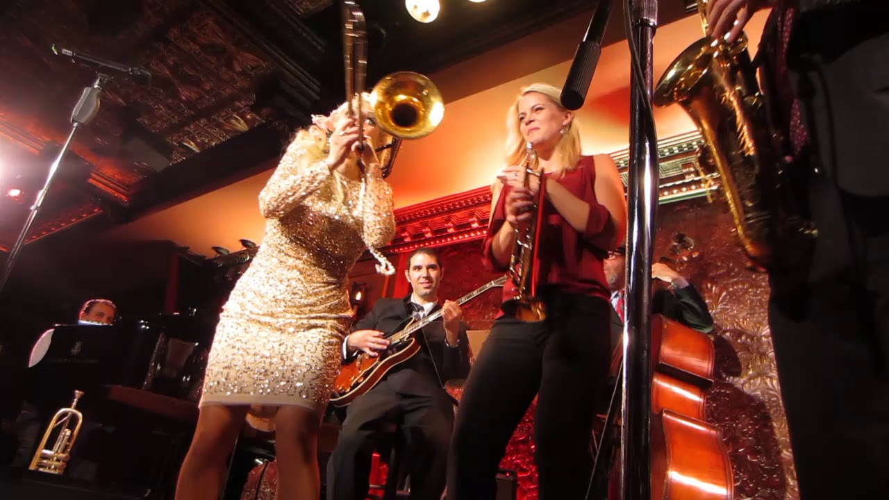 Gunhild Carling & Bria Skonberg - When The Saints Go Marching In