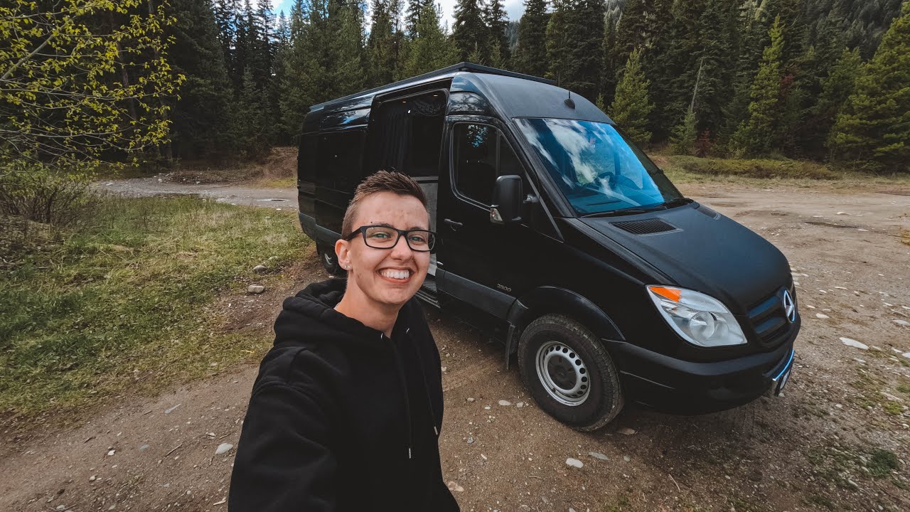 Первые дни полноценной жизни на фургоне!