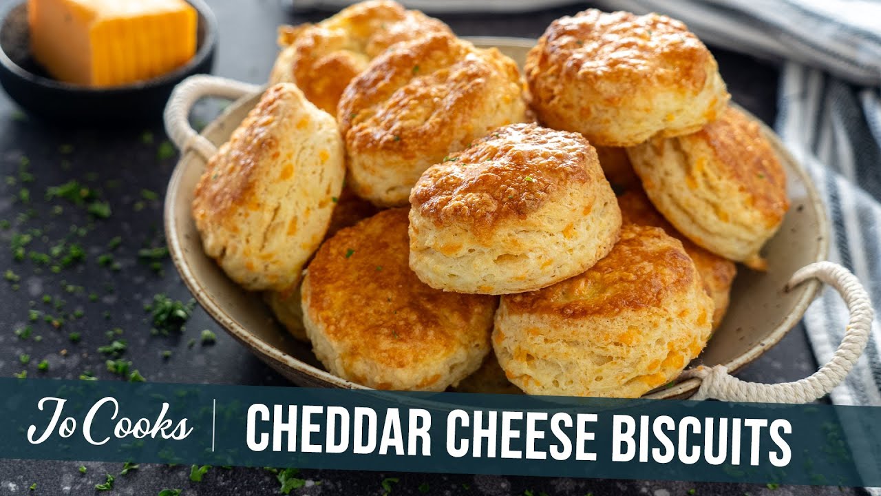 EASY Cheddar Cheese Buttermilk Biscuits | JoCooks.com