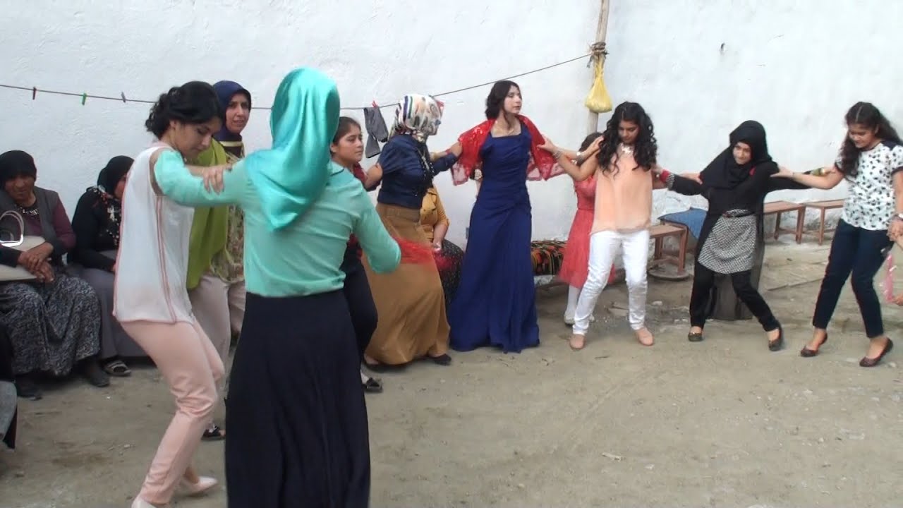 SENE 2015 YILLARINA AİT GÜZEL BİR KÖY DÜĞÜNÜ HİKAYESİ BİZİM ELİN DÜĞÜNLERİ-PART1