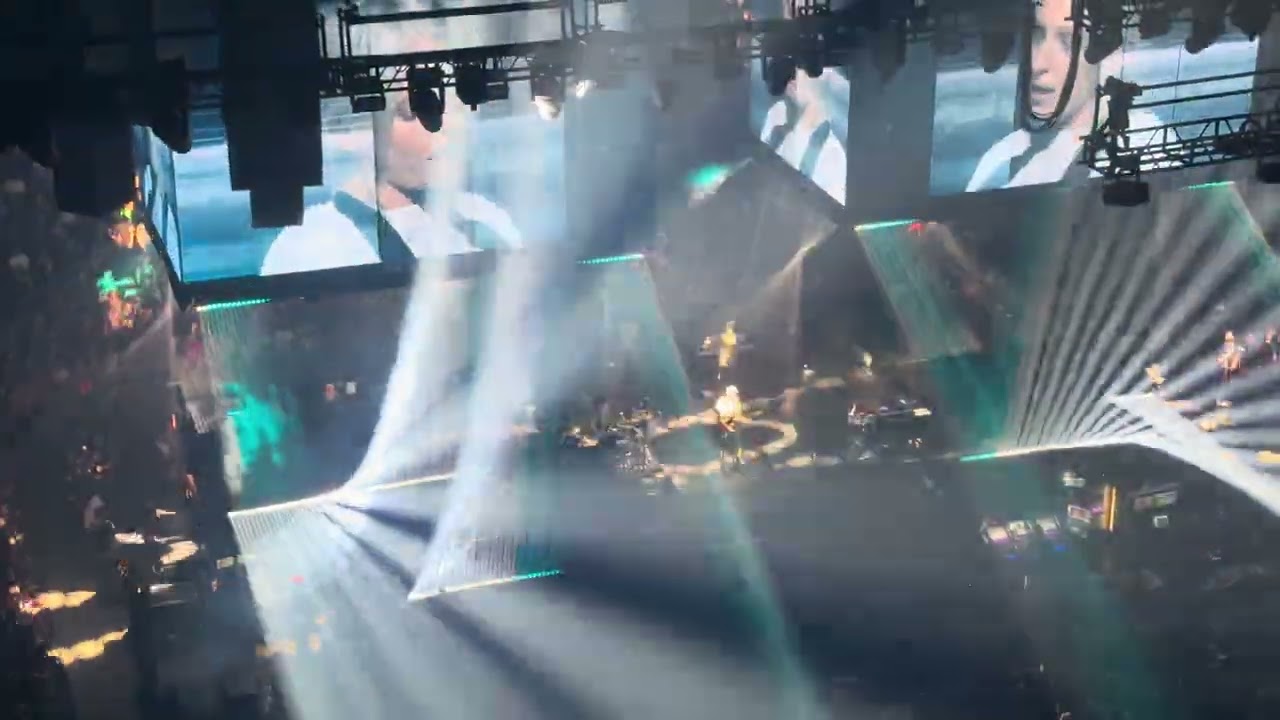 Linkin Park (Live 4k) - Up From the Bottom - Montréal - 6 Aug 2025