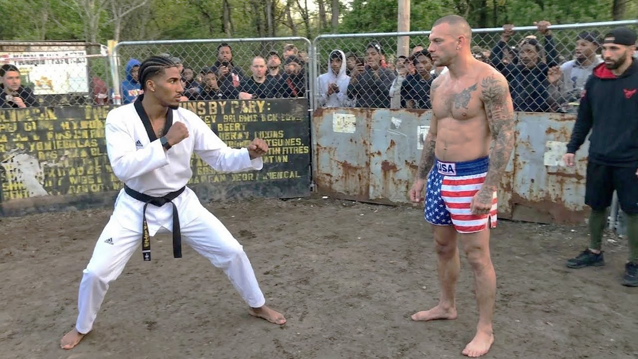 The HUGE Difference Between Taekwondo and Kickboxing