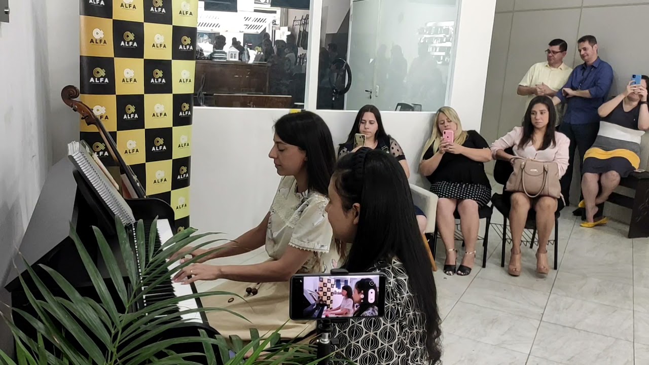 Hino Avulso " Para onde ir" Ester Alcântara e Rebeca Carvalho
