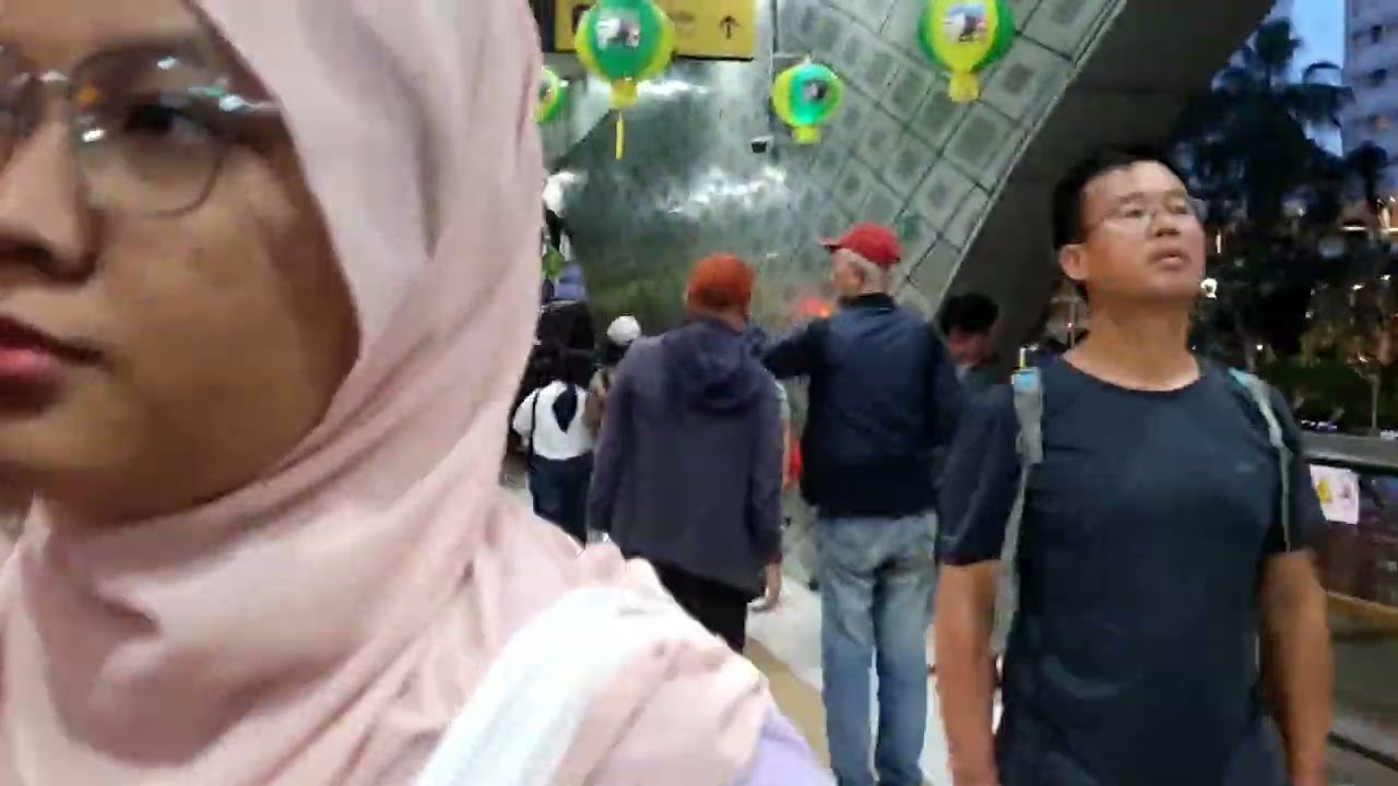 Ke Bundaran HI Lihat Suasana Perayaan Imlek & Transisi Menuju Ramadhan 2026