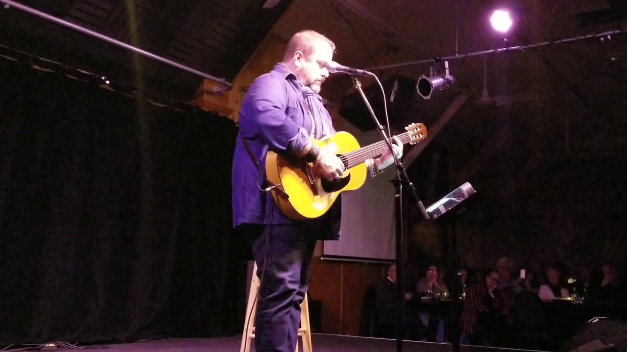 Raul Malo, New Hope Winery (2) 12.12.18 (Set list below)