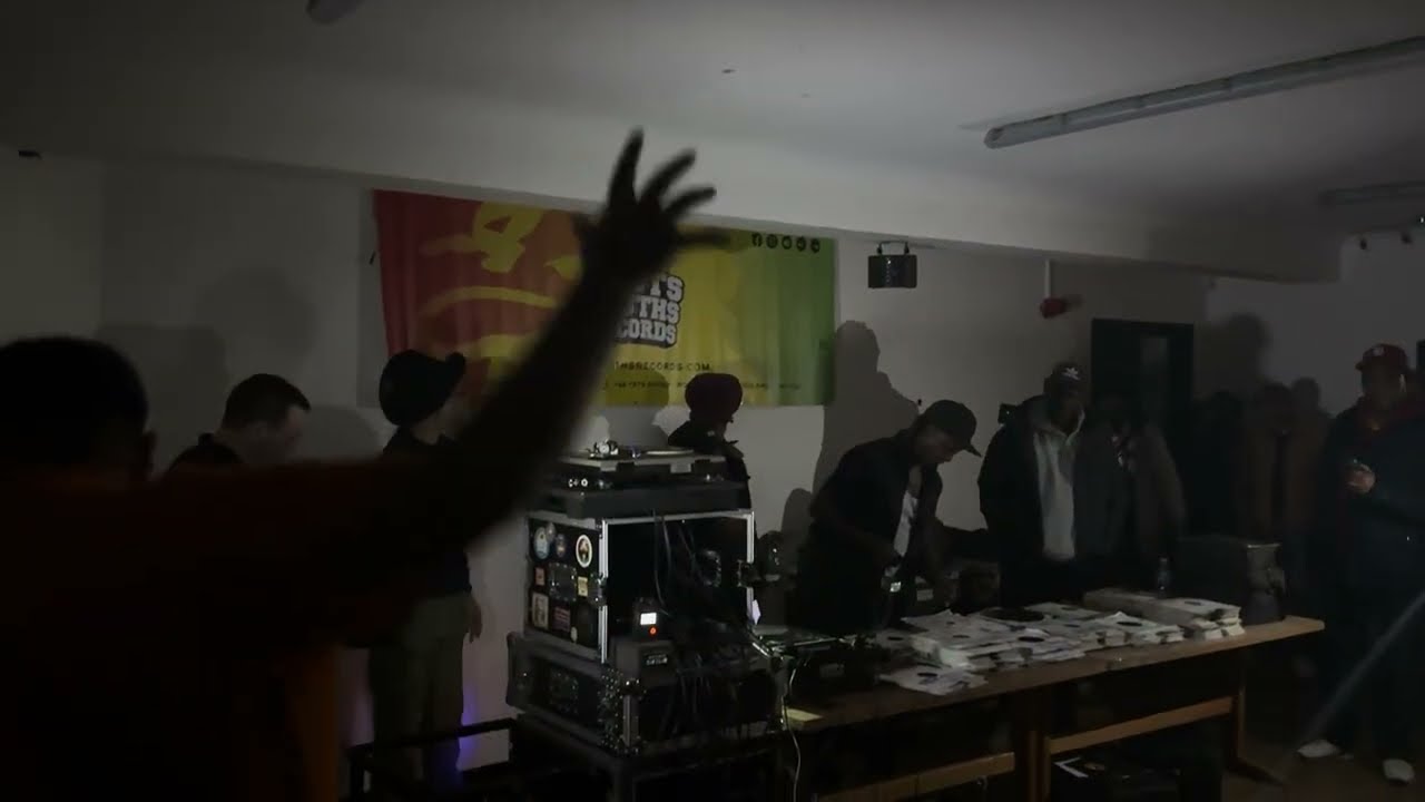 Natty Frontline playing Black Uhuru - Guess Who's Coming to Dinner [Dubplate Cuts] @ BrookHouse 24/1