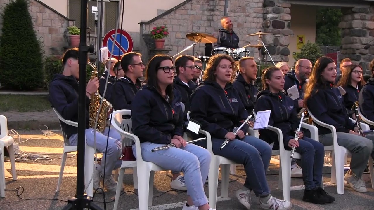 CORPO  BANDISTICO  PONTOLLIESE  
