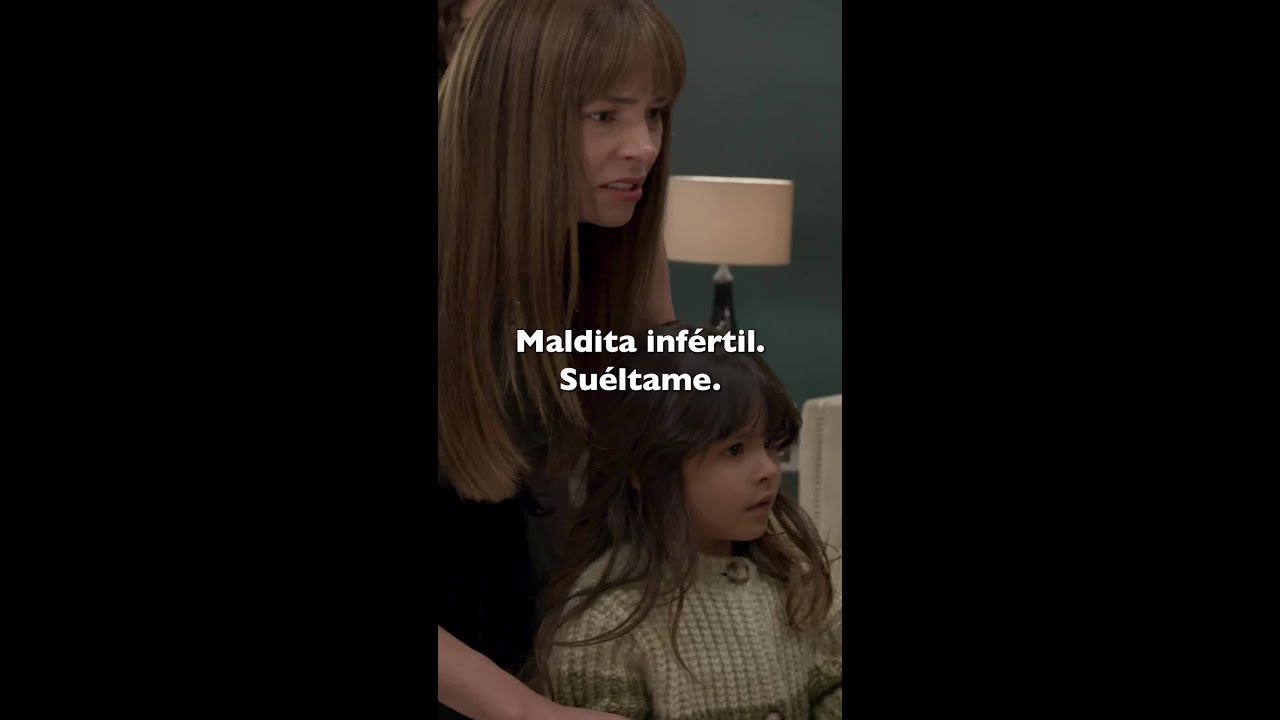 😱🥶 Valentina defiende a su mam&aacute; Isabella #RegaloDeAmor #Novelas2025 #shorts