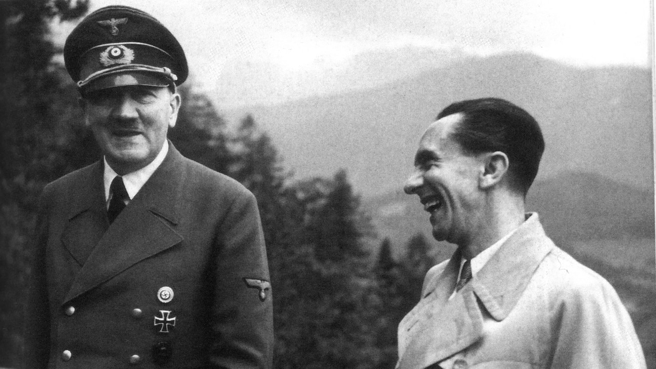 Le rapport secret de Staline qui d&eacute;voile Hitler
