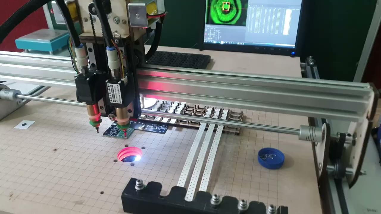 DIY 2 head SMT Machine (openpnp)