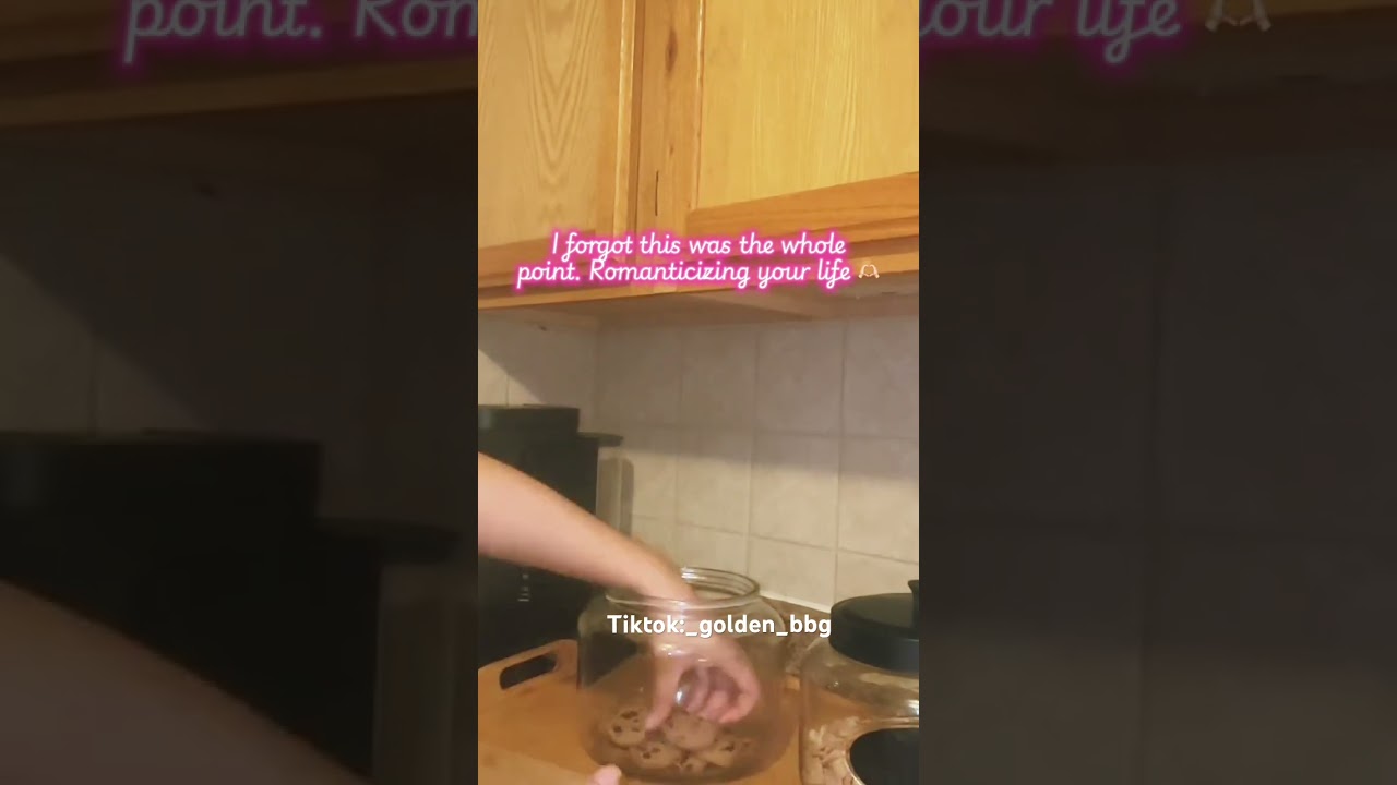 Learning to romanticize my everyday life 💗 